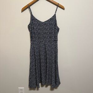 Gap Women’s Floral Spring Swing V Neck Strap Dress Size M